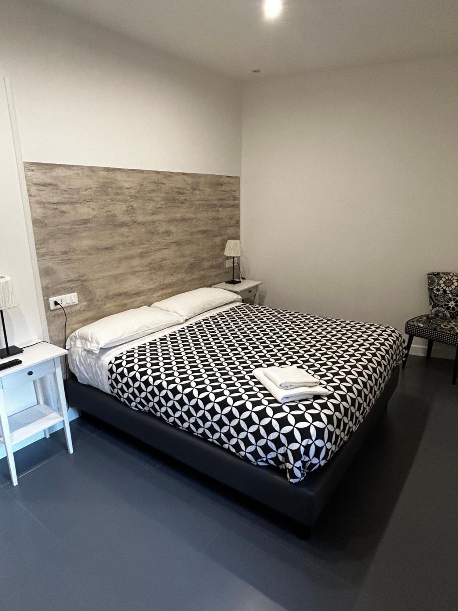 St. Peter Boutique Apt روما الغرفة الصورة